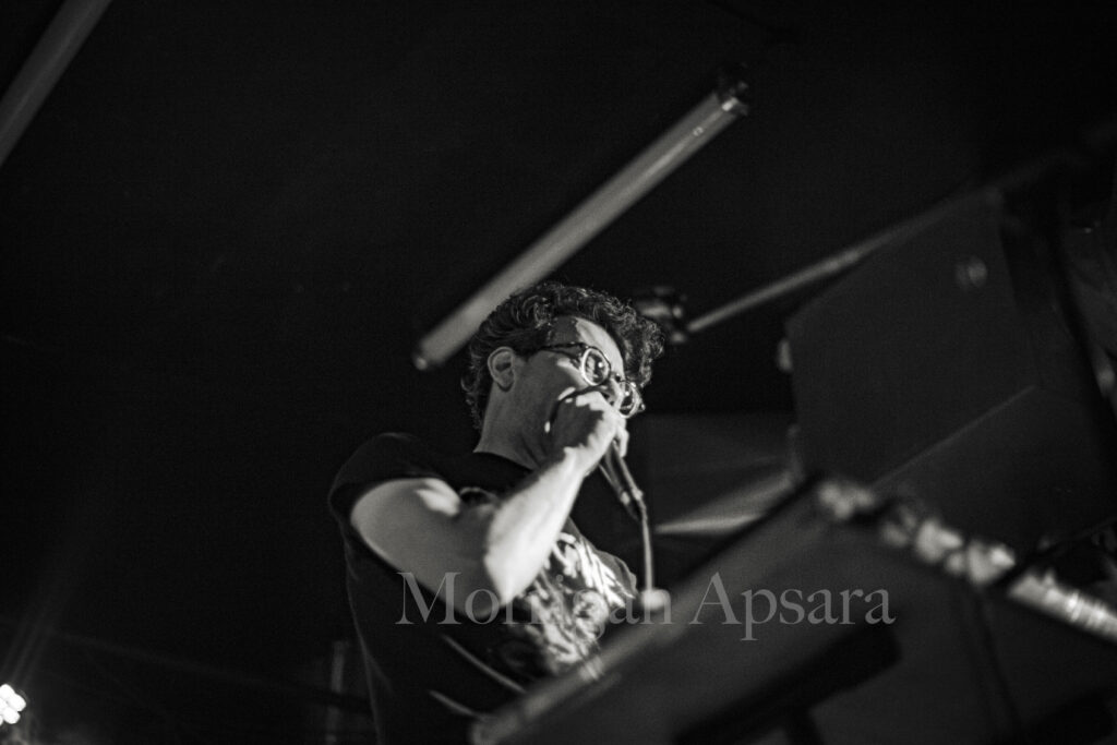Fleuves Noirs En veux-tu? En v'là | Paris