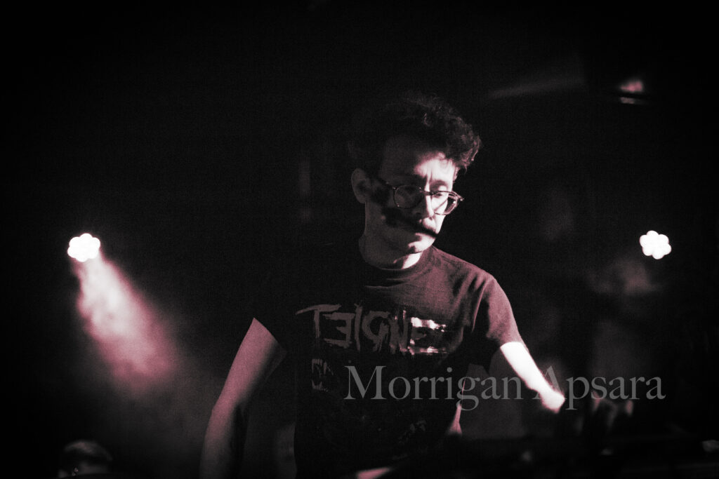 Fleuves Noirs Noise band En veux-tu? En v'là | Paris