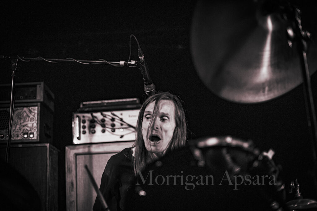 La Casa Fantom Doom Norway En veux tu en Vla - Paris gig